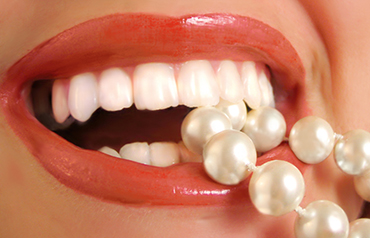<span>Online-Kongress</span>Ästhetik in der Zahnmedizin von heute<br>Umsetzung in der Praxis
