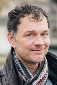 Dr. Volker Busch